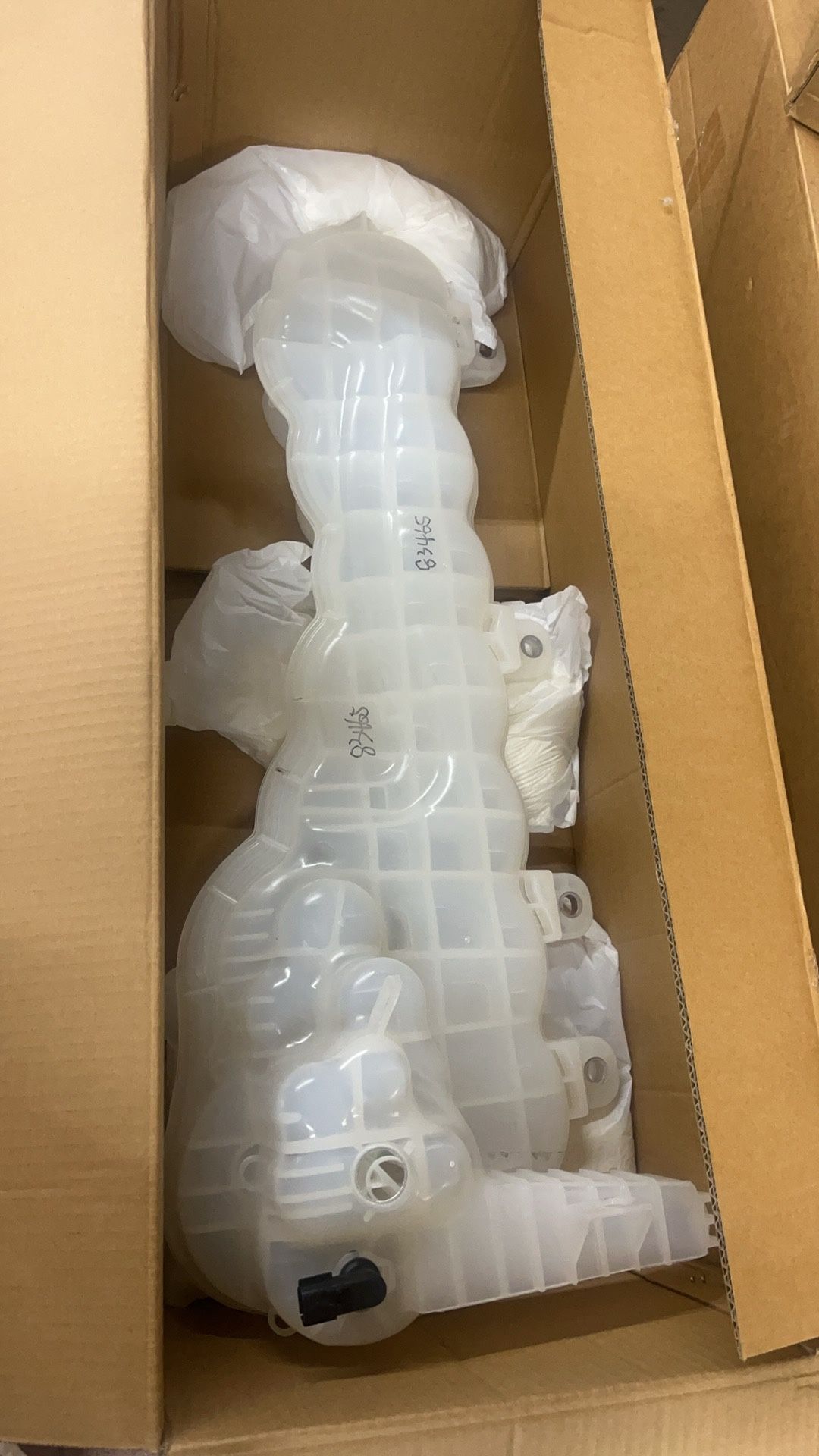 Coolant Tank for Freightliner Cascadia (2018-2023)