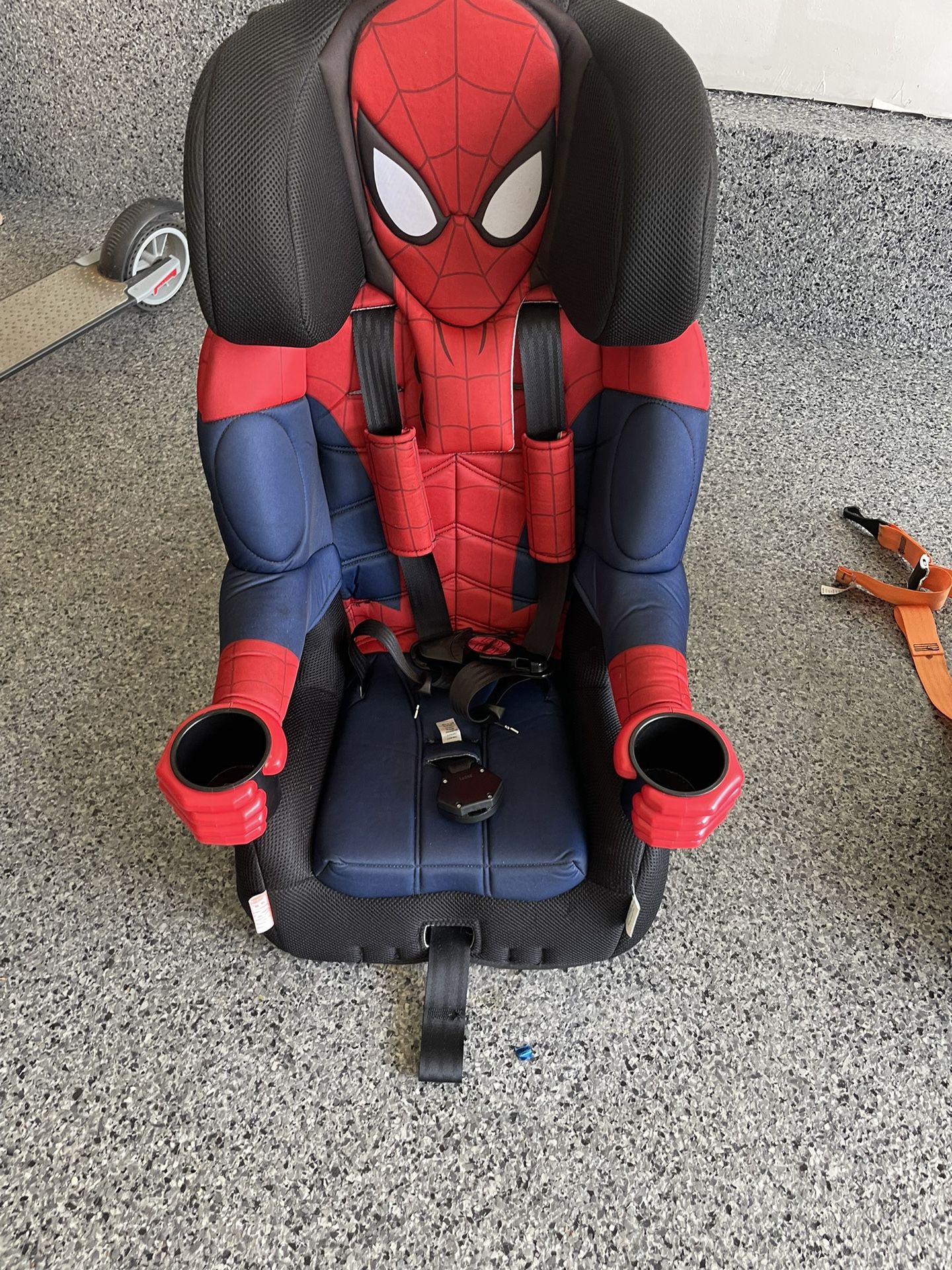 KidsEmbrace 2-in-1 Forward-Facing Harness Booster Seat, Marvel Spider-Man