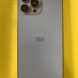 Apple iPhone 13 Pro Max, 128GB, blue,95%battery,new screen - Unlocked (Renewed)