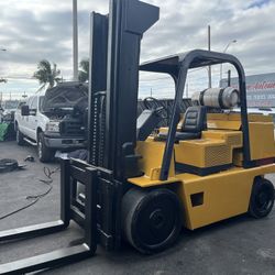 Forklift Caterpillar 
