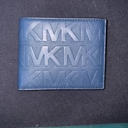 Michael Kors Bi Fold Wallet