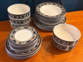 Vintage Mikasa Intaglio Arabella Dishes Set - 29 Pieces Total