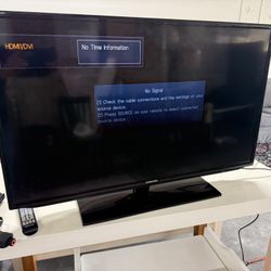 Samsung 42 inch TV with Remote 
