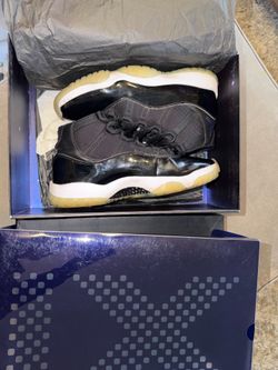Men’s Space jams size 11