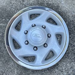 Ford F250 F350 Hubcap F81A 1140 AA 4 X 2