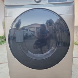 SAMSUNG 7.5 CU FT STACKABLE SMART GAS DRYER 