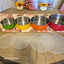 Colorful Stainless Steel Bowls with Lids Set of 4
