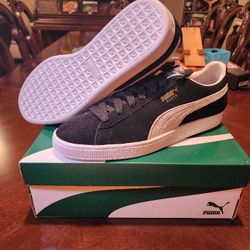 Puma Suede Black Sneakers Size 11