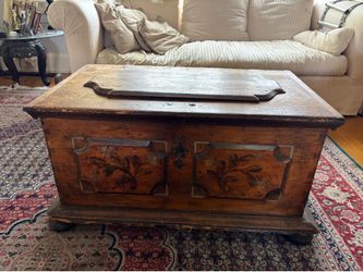 Antique Primitive Wooden Storage Chest / Trunk