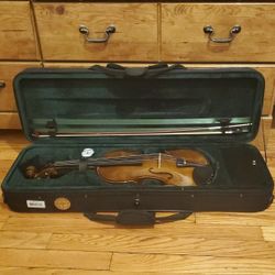 Beginner Violin Plus Accessories 