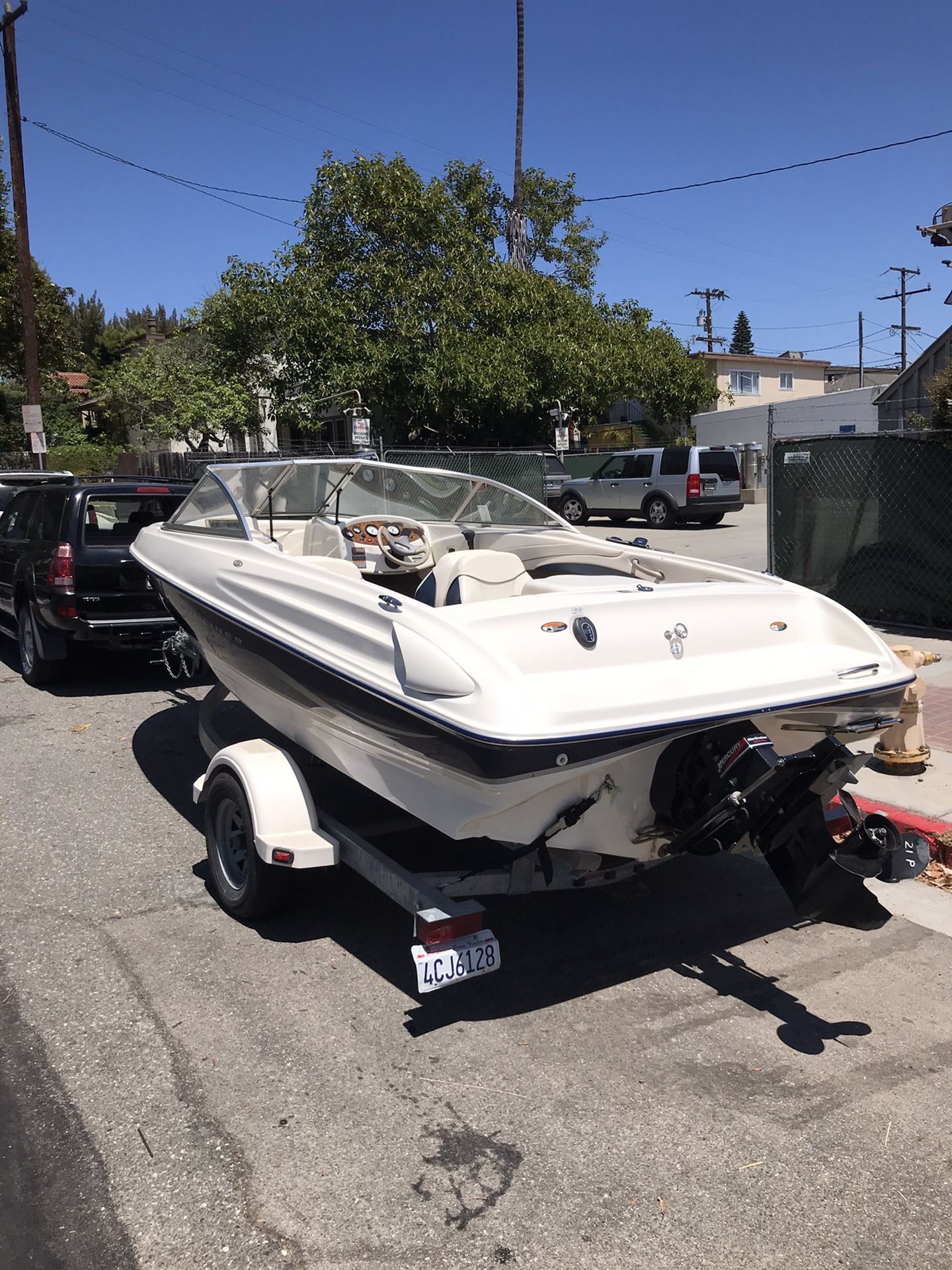 2002 Bayliner 175 one owner