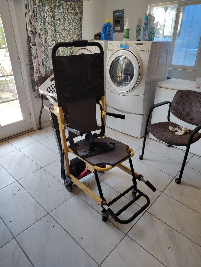 Climbing Stair Chair