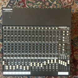 Mackie 1604-VLZPro Mixer