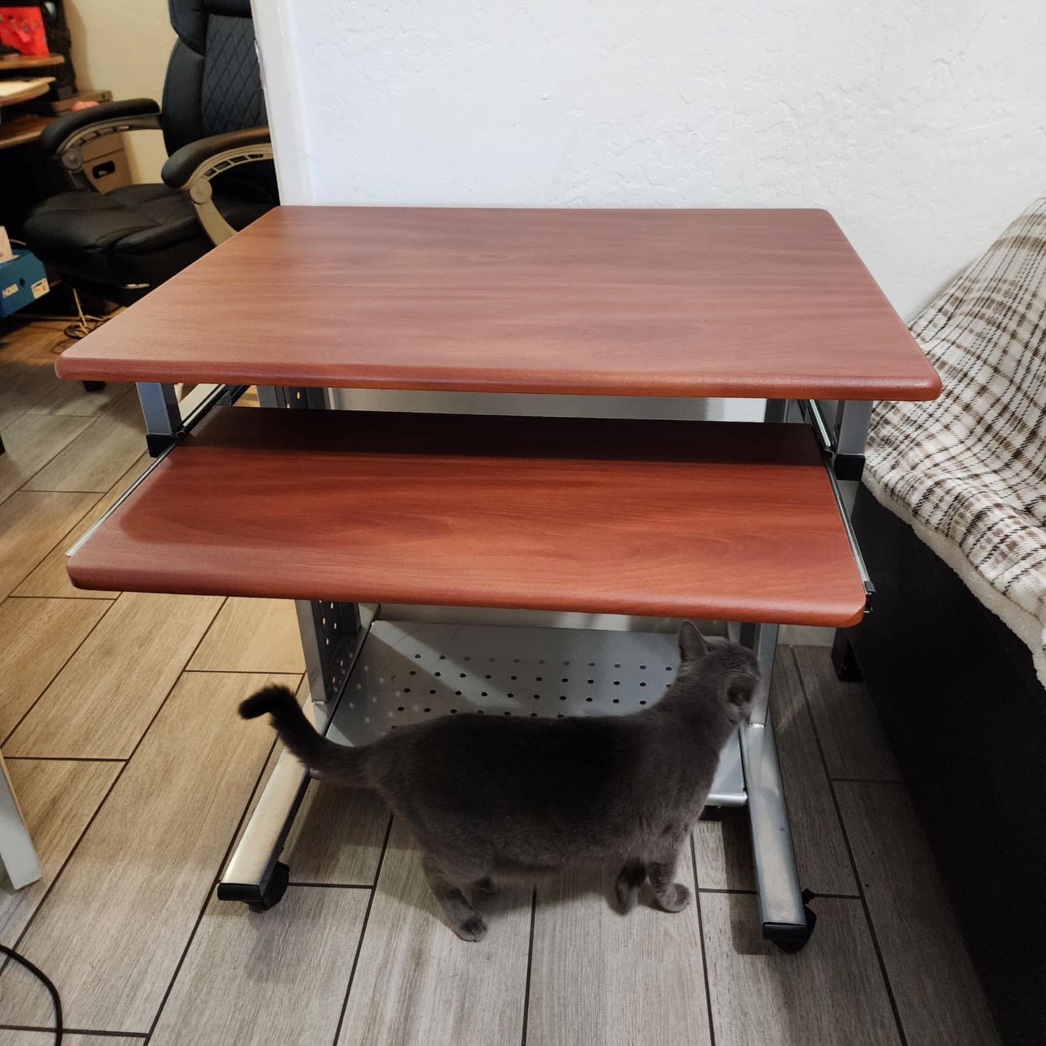 Computer Desk Width 29.5 inch Height 29.5 inch Depth 23 inch