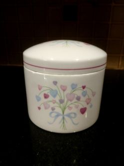 Vintage FTDA Ceramic Trinket Box