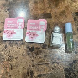 Very High-Quality Nail Polish Lipgloss And Facemask
