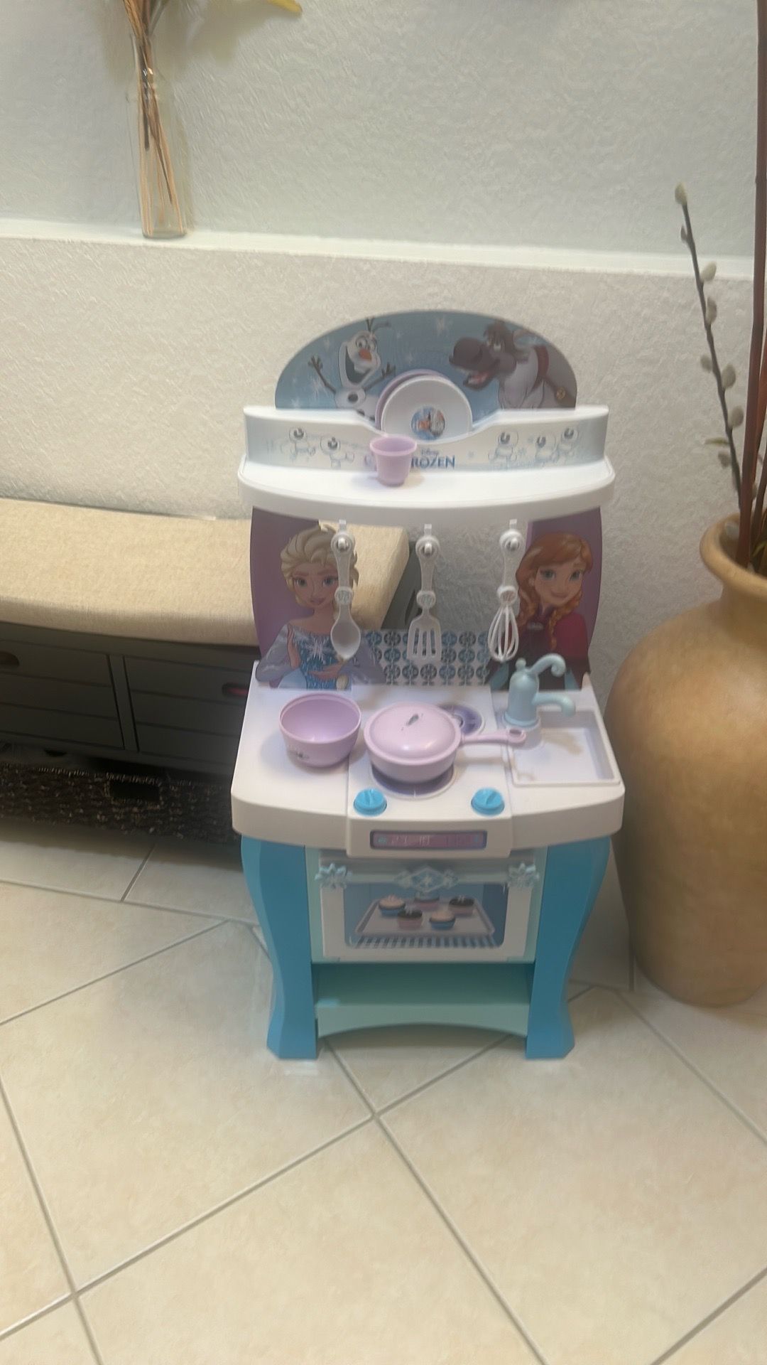 Kids play kitchen