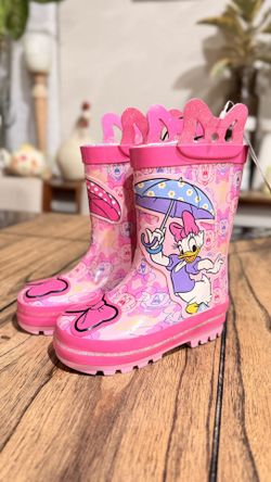 Disney Minnie & Daisy Rain Boots 5/6 New 