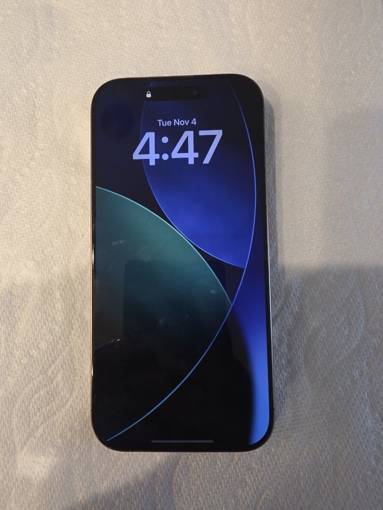 iPhone 16 Pro 128gb UNLOCKED