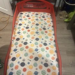 Toddler Bed Lot 