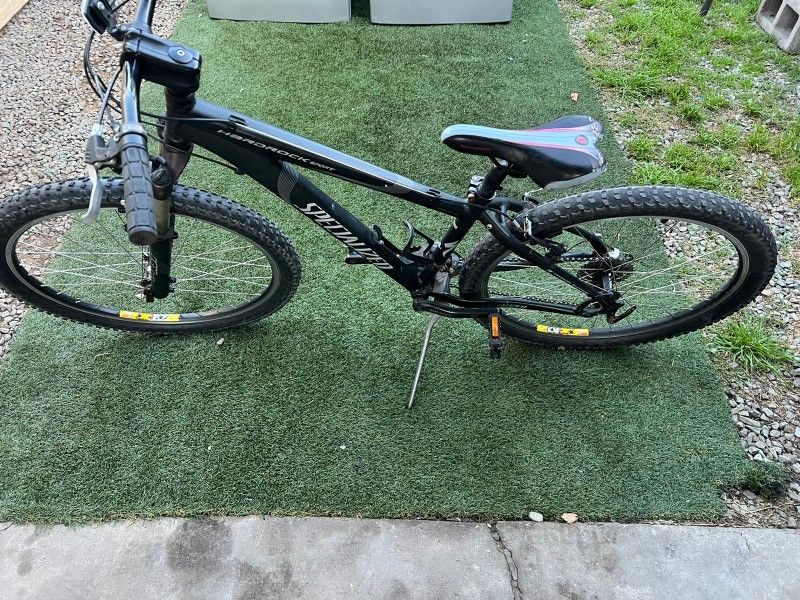 Specialized Mountain Bike 