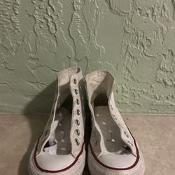 Chuck Taylor, All Star Converse, Size 3.and 1/2