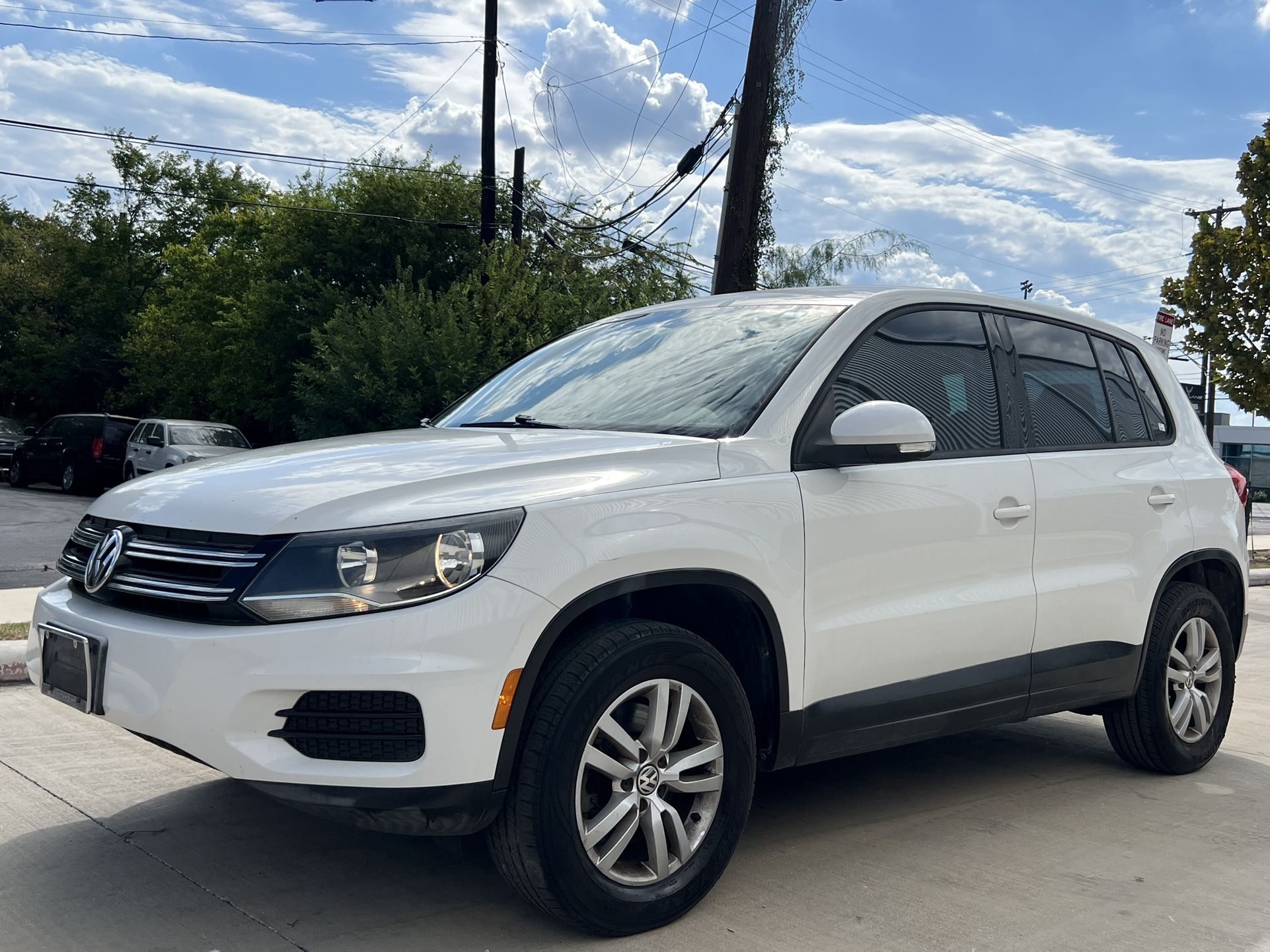 2013 Volkswagen Sport