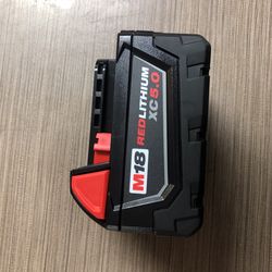 Milwaukee M18 18-Volt 5.0 Ah Lithium-Ion XC Extended Capacity Battery Pack