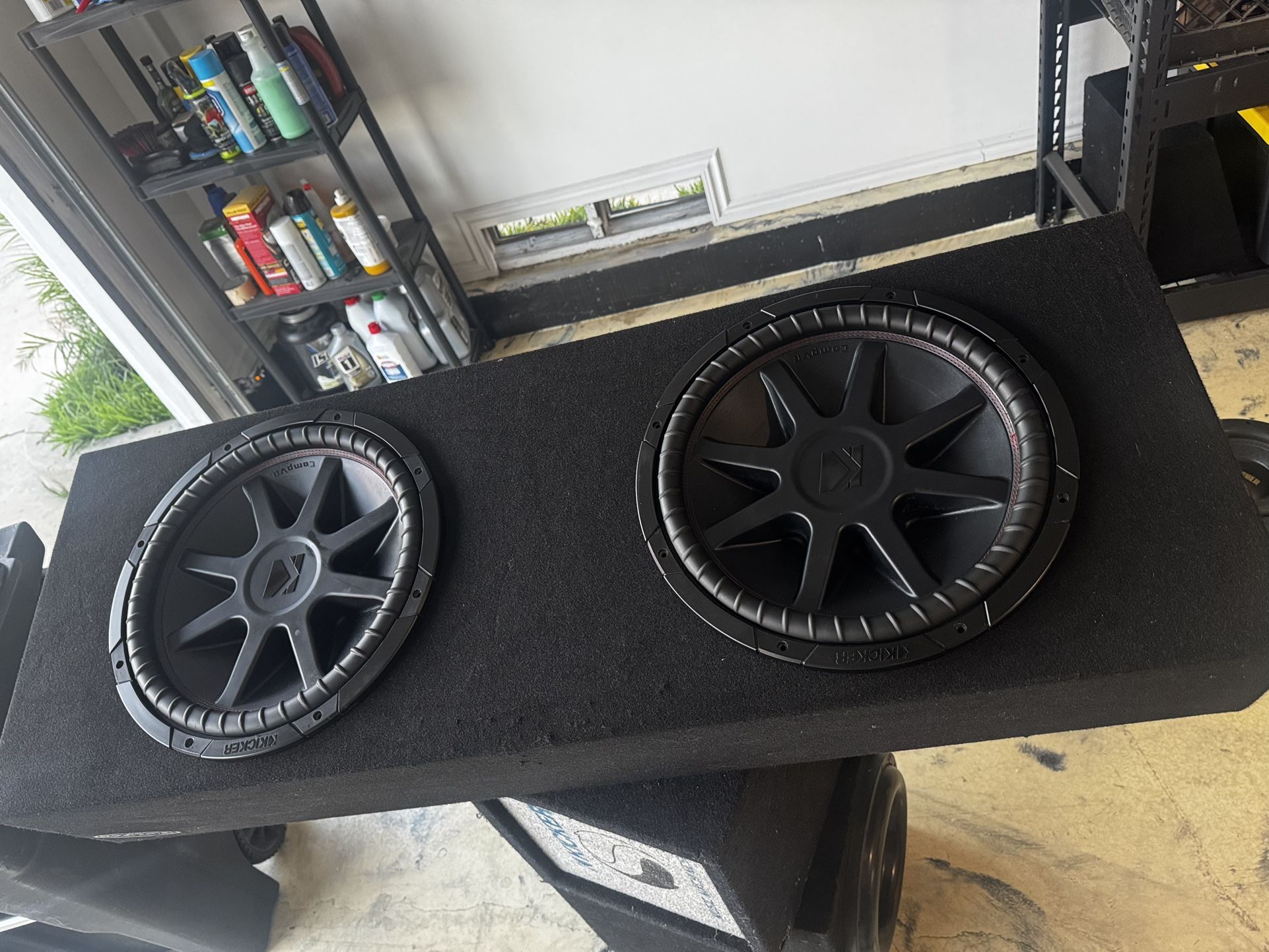 4 15 Kickers $150 Each Free Box