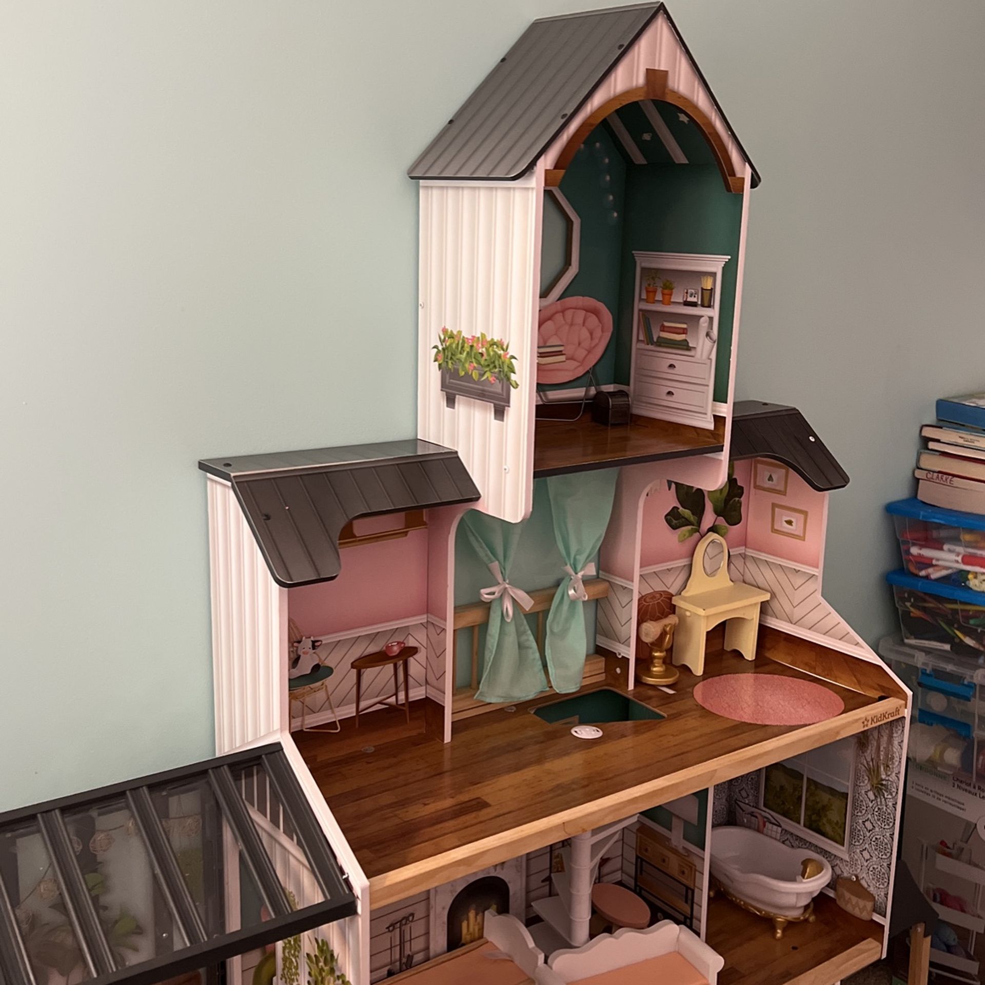 Kid Craft Doll House