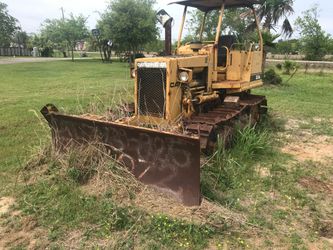 Caterpillar D3B machine , bulldozer