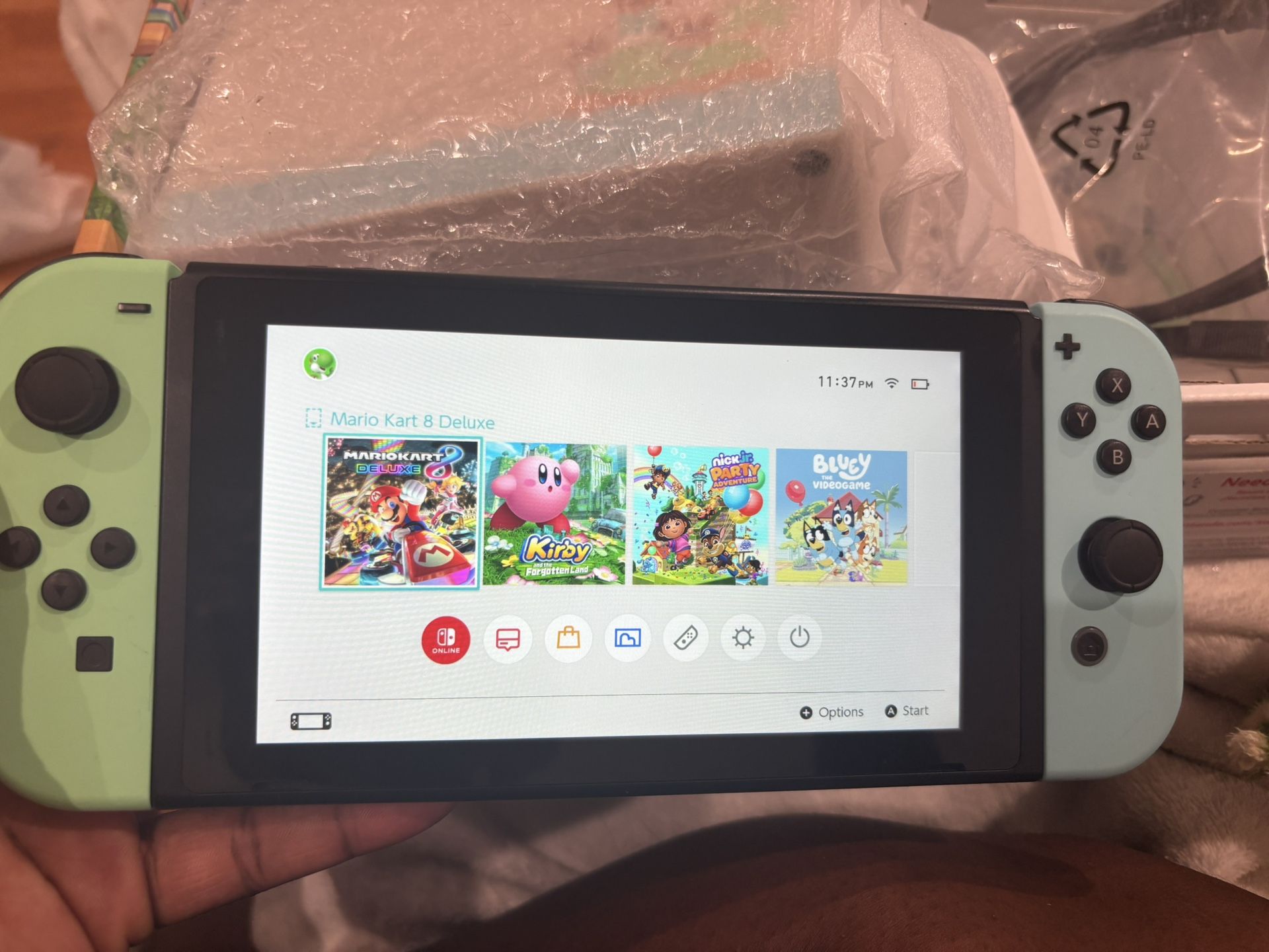 Nintendo Switch Special Edition Animal Crossing