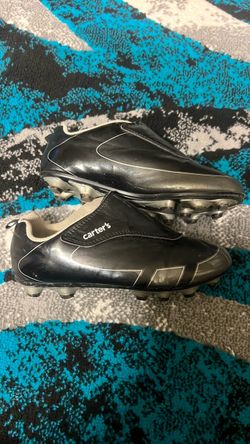 Kids cleats