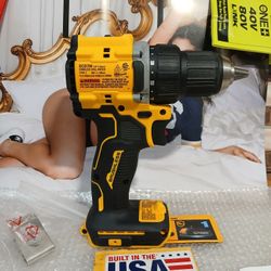 NEW DEWALT 20V BRUSHLESS ATOMIC 1/2 DRILL DRIVER TOOL 