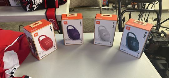 JBL Clip 5 Portable Bluetooth Wireless Speakers