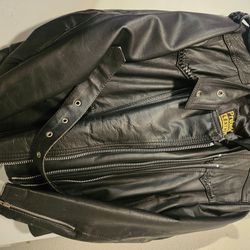 Woman's Vtg. Leather Jacket Size 10