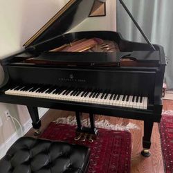 Steinway&son’s Baby Grand Piano In Excellent Condition Going For Free