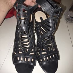 Size 10 Ladies Heels 👠 