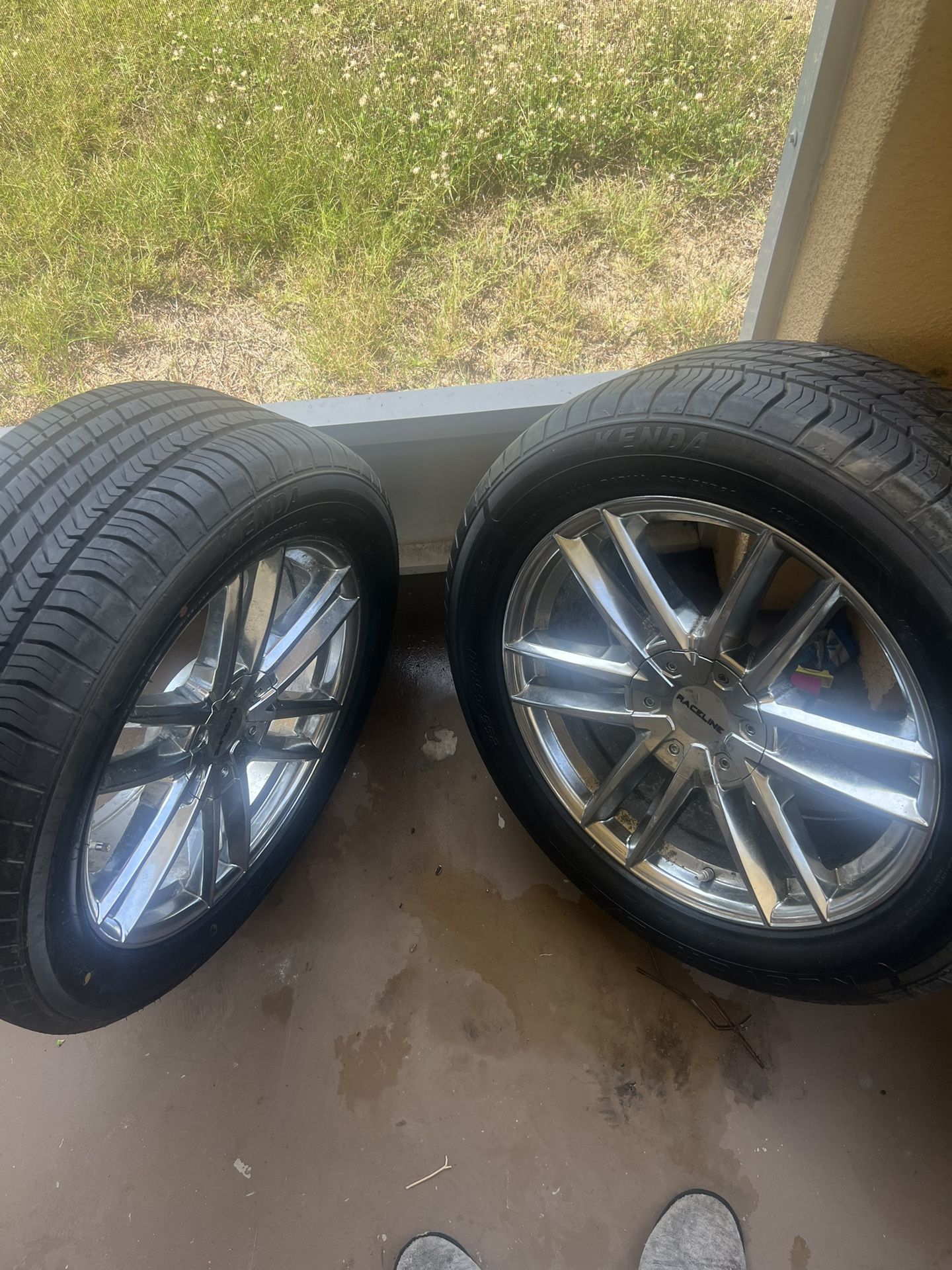 Brand New Clean Tires Full Set Tire And Rim For 1200 Brand New Tires