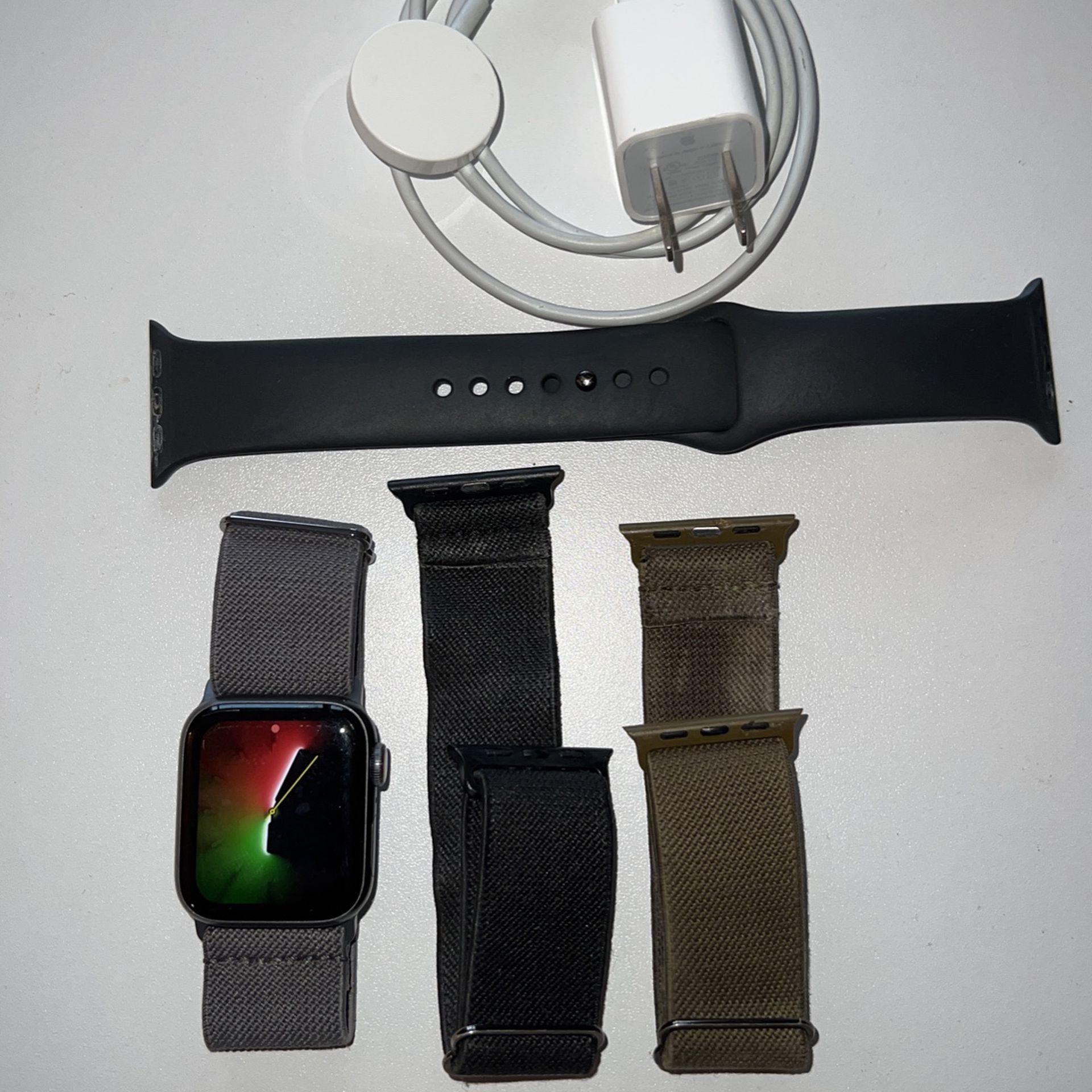 Apple Watch Series 5 GPS/Cellular 