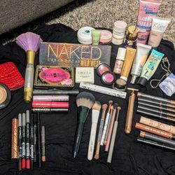 New And Gently Used highend Custom Variety Makeup And Skincare Beauty Lot!! 45+ Products