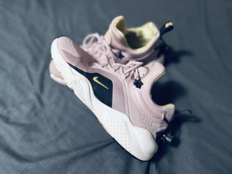 Women’s Nike Shoes