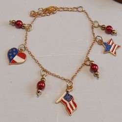 Patriotic Charm Bracelet With Red Beaded Accents 