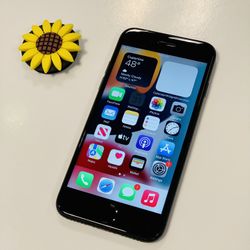 IPhone 7   128GB Fully unlocked 