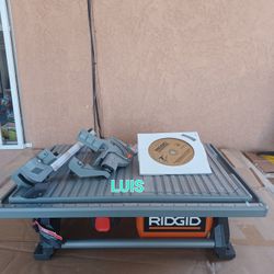 RIDGID 6.5 Amp Corded 7 in. Table Top Wet Tile Saw$150