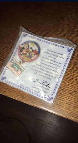 Disney World Collectors Pin