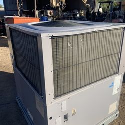 Carrier 4 ton AC unit  