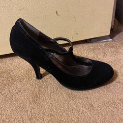 High Heel Pump Size 8
