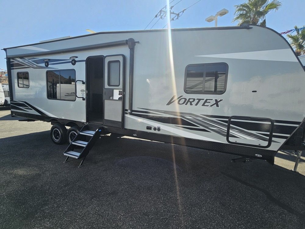 2023 Genesis Vortex 2614FS