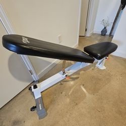 Weight Bench - Fitness Gear